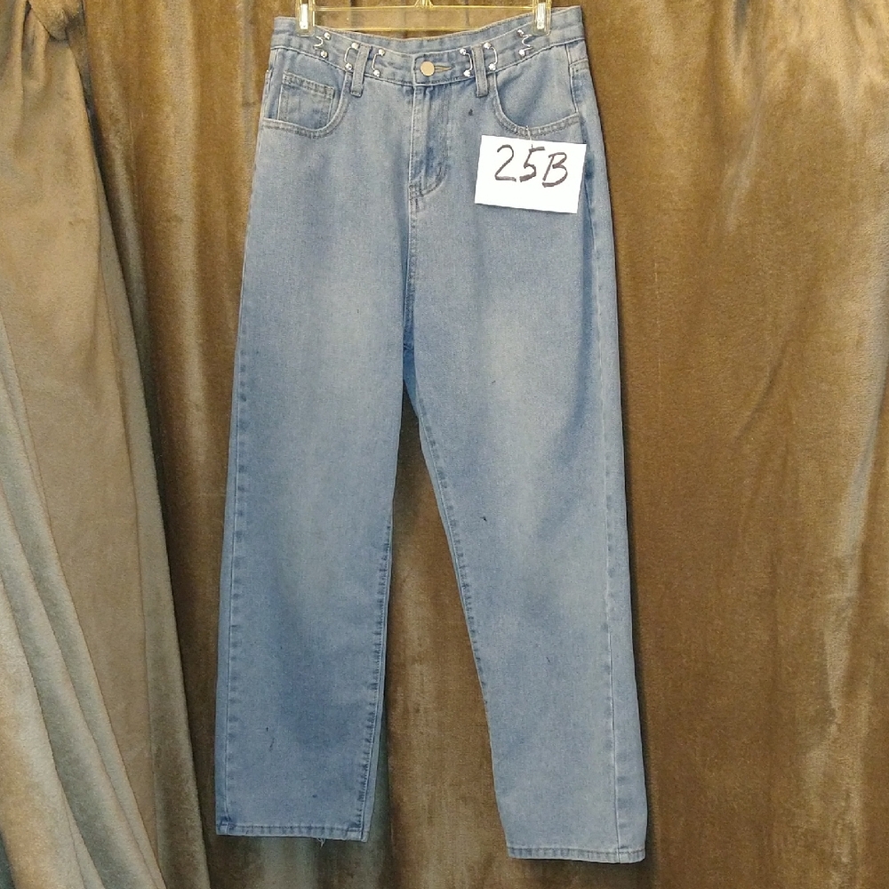 Classic Blue Men's Jeans, Size Large